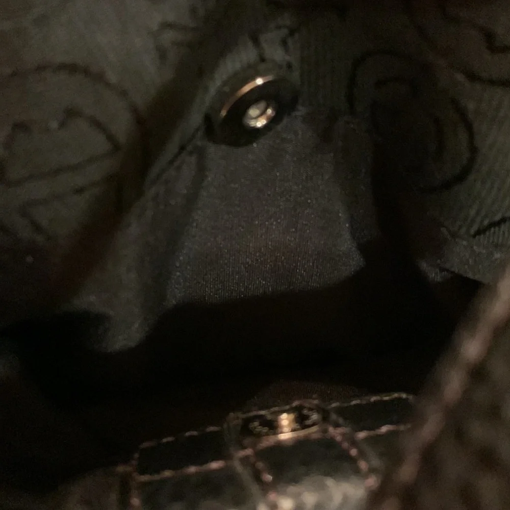 VINTAGE Etienne Aigner black A logo canvas zip top hobo bag purse pockets EUC
